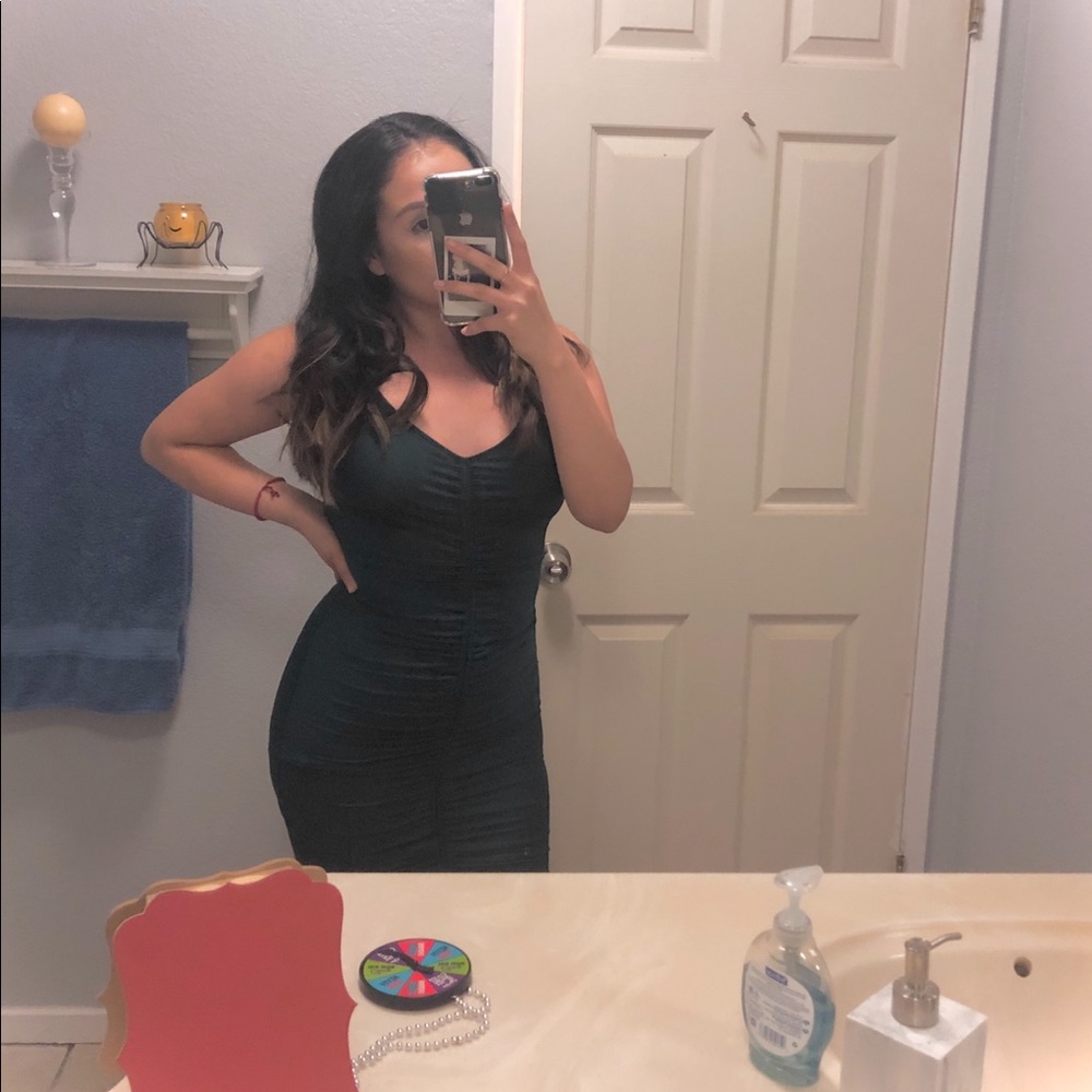 Green midi dress